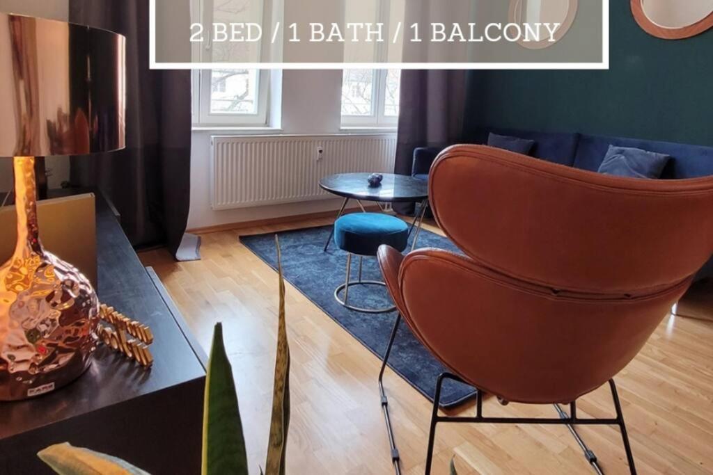 Design Altbauwohnung Mit Balkon Und Parkplatz Leipzig Exterior foto